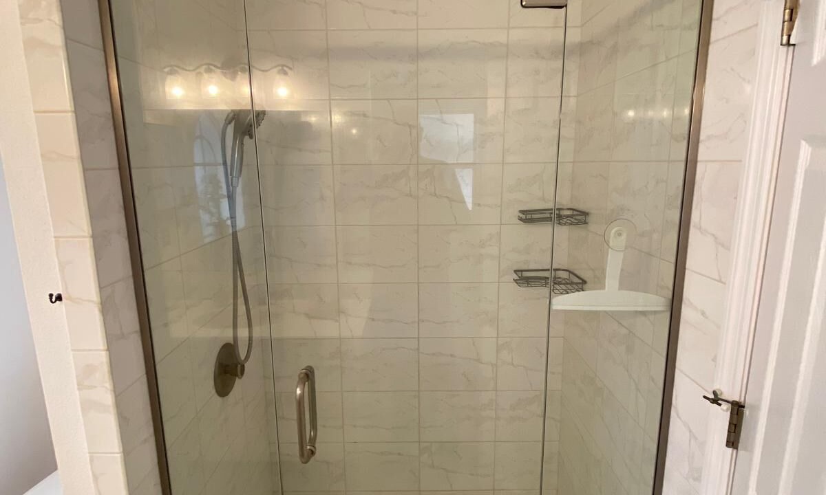 Photo of Bathroom in Windward Cay