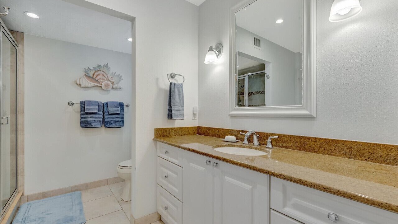 Photo of Bathroom in Longboat Key