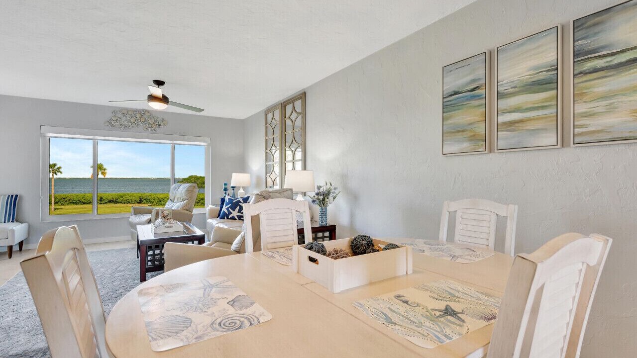 Photo of Bedroom in Longboat Key