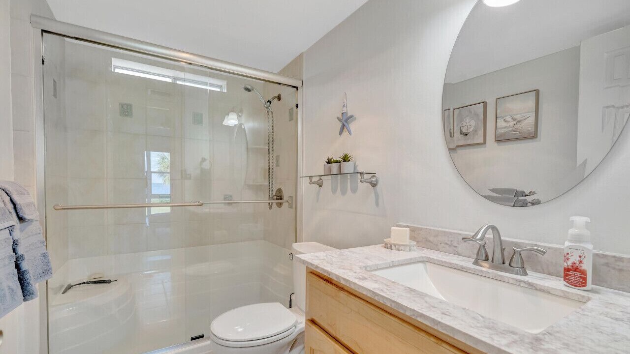 Photo of Bathroom in Longboat Key