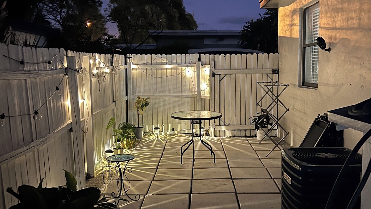 Photo of Patio Balcony in Riviera Beach
