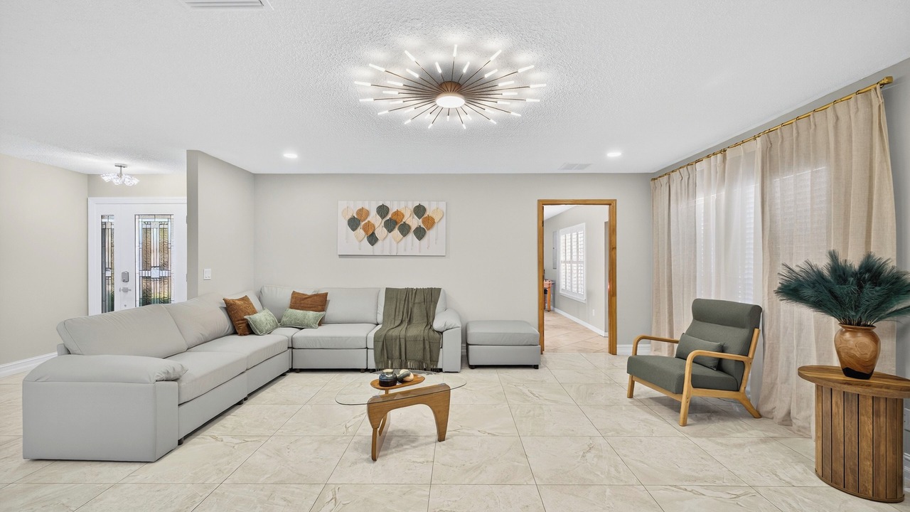 Photo of Livingroom in Tampa