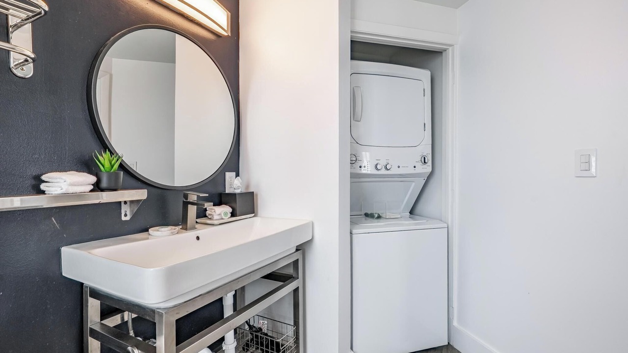 Photo of Bathroom in Coconut Grove