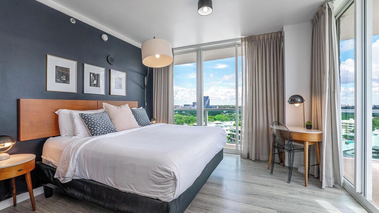 Photo of Bedroom in Coconut Grove