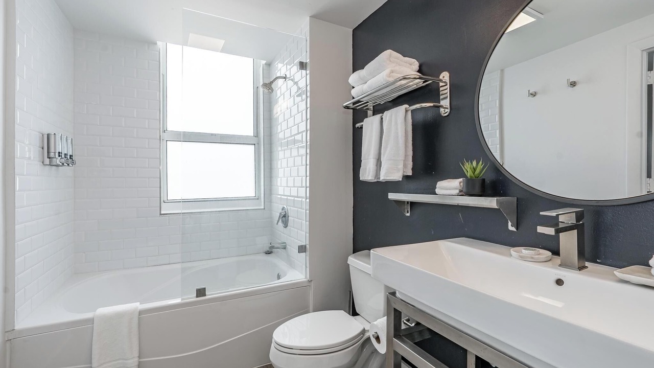 Photo of Bathroom in Coconut Grove