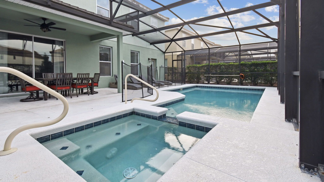 Photo of Outdoor in Loughman
