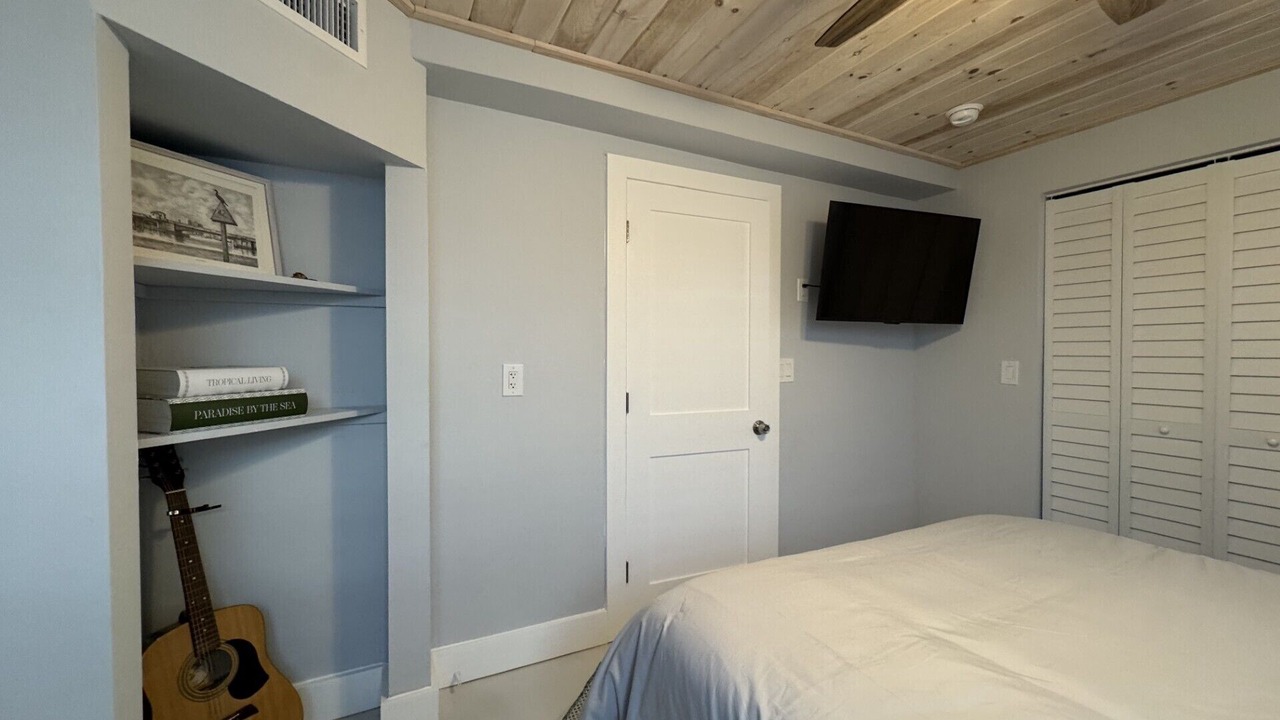 Photo of Bedroom in Matlacha