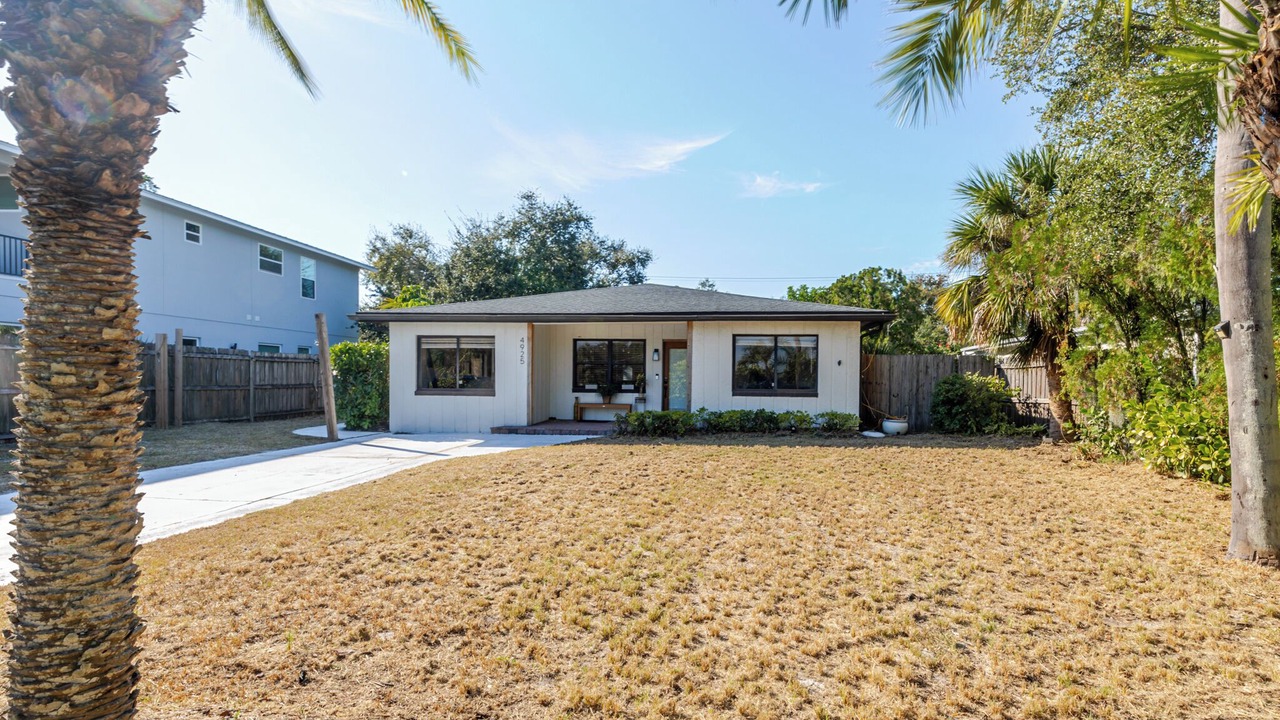 Photo of Outdoor in Indian Beach Sapphire Shores