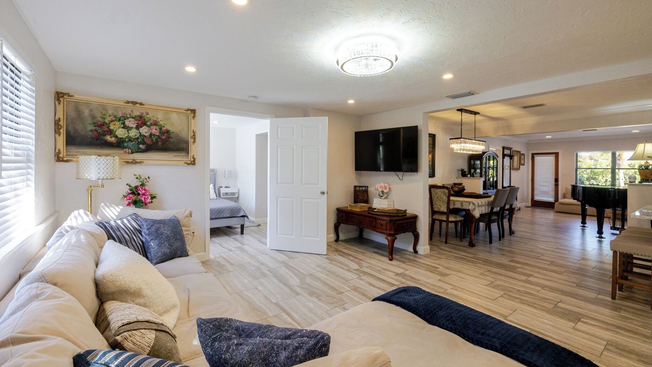 Photo of Livingroom in Indian Beach Sapphire Shores