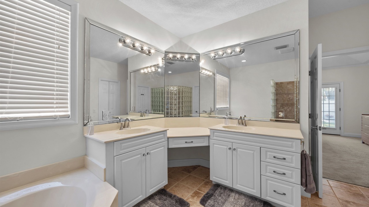 Photo of Bathroom in Jacksonville Beach
