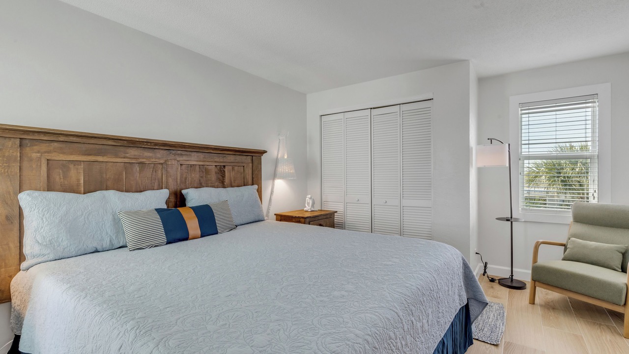 Photo of Bedroom in New Smyrna Beach
