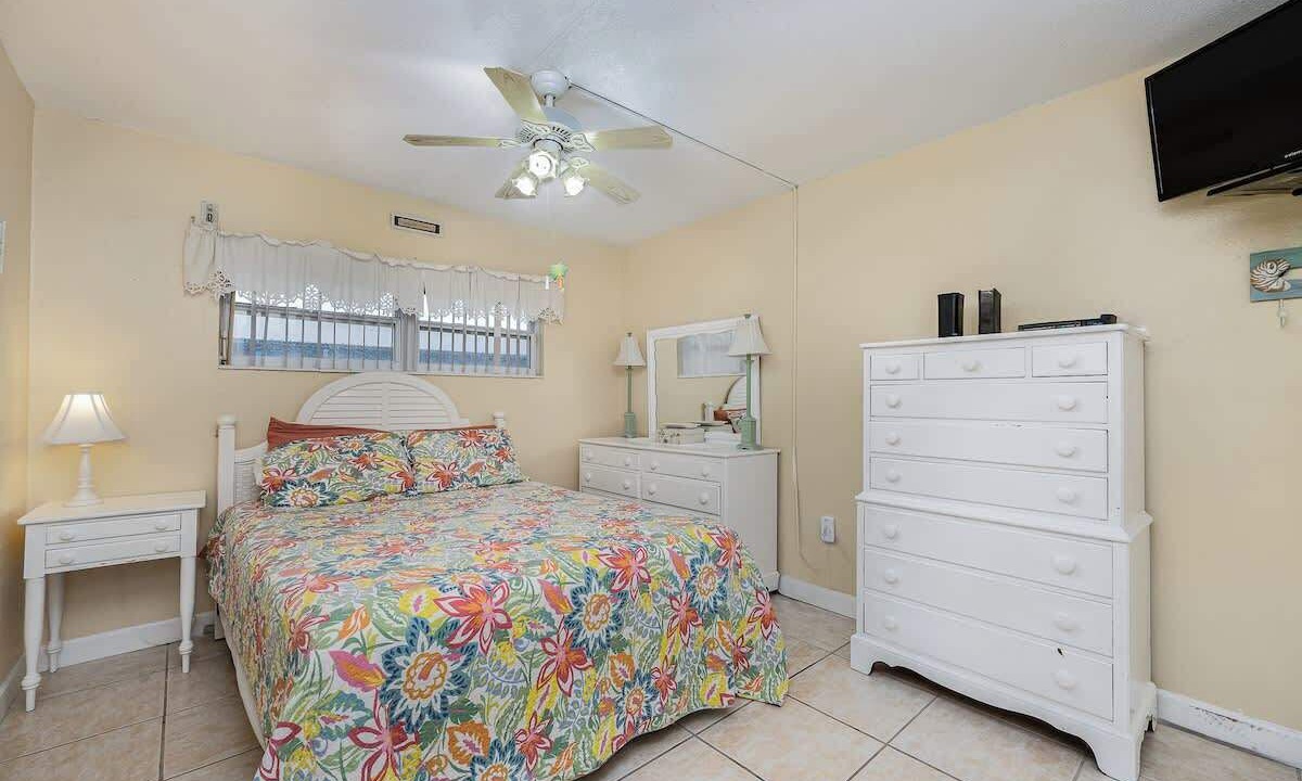 Photo of Bedroom in Cocoa Beach