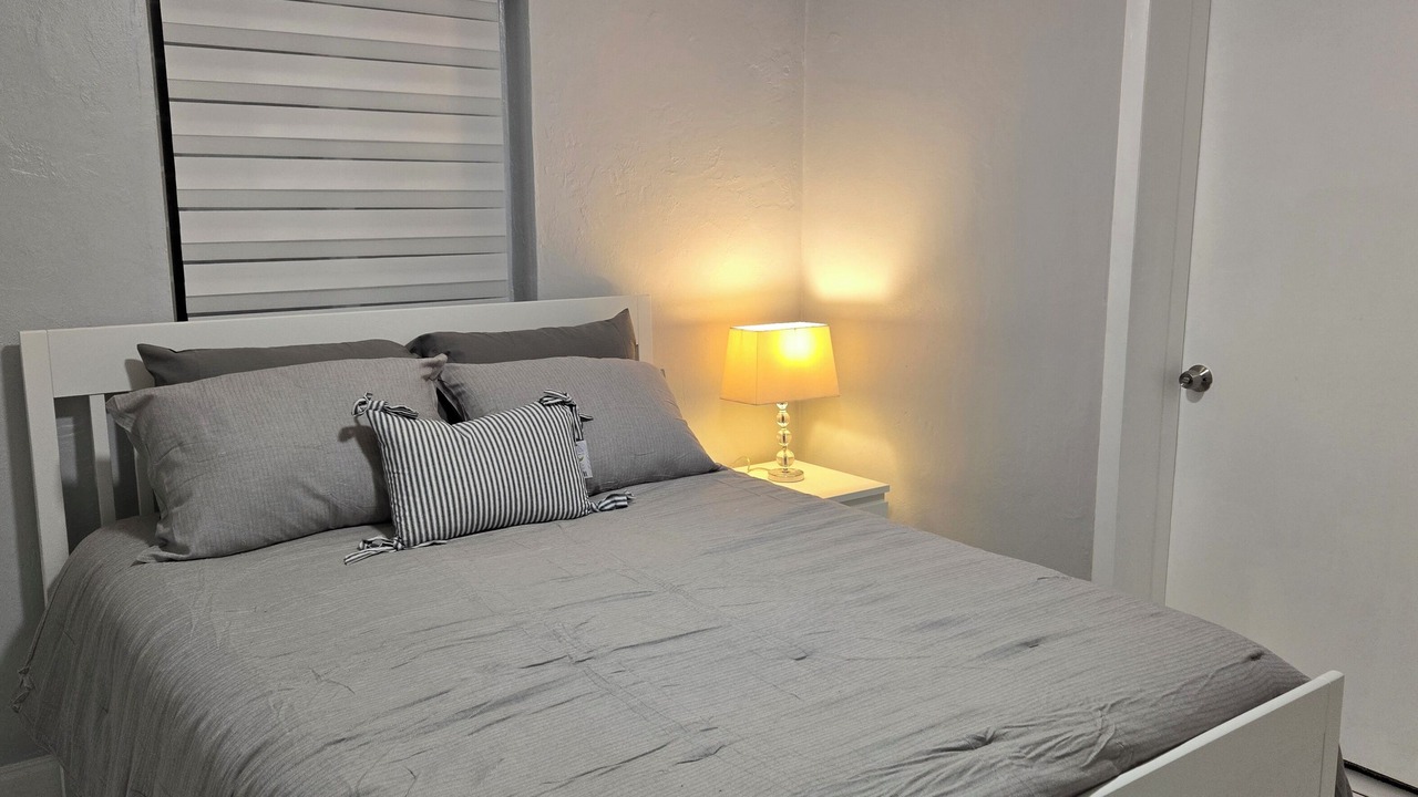 Photo of Bedroom in West Miami