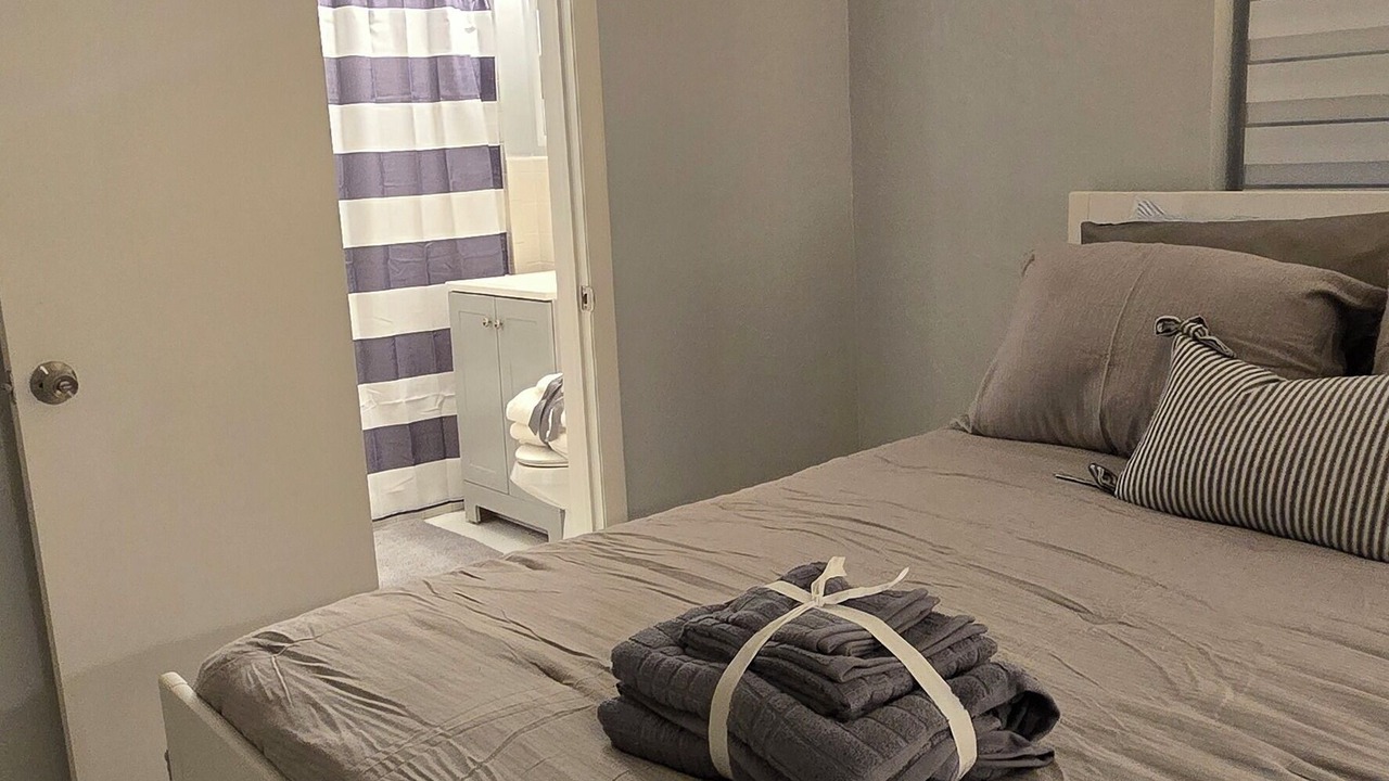 Photo of Bedroom in West Miami