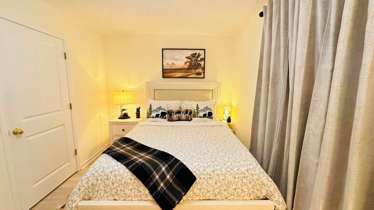 Photo of Bedroom in Southside