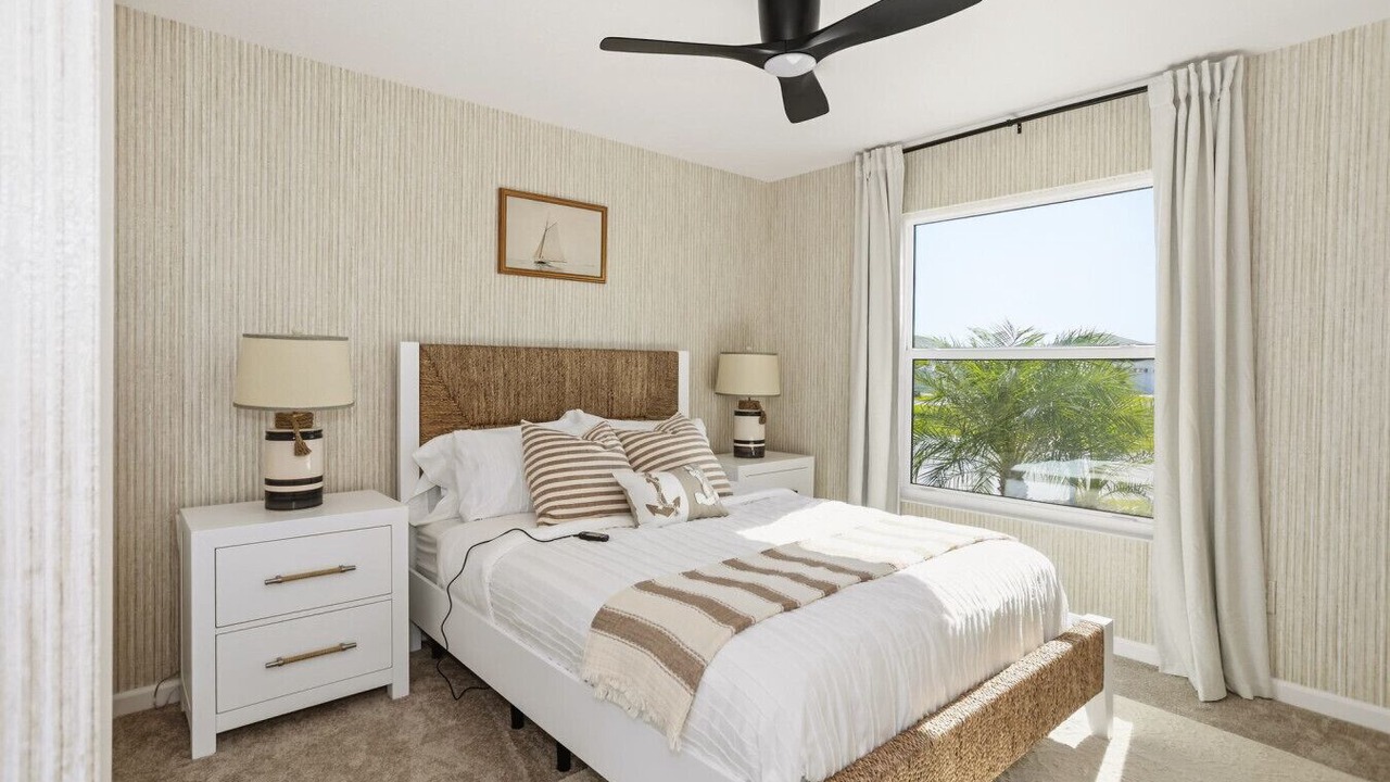 Photo of Bedroom in Candler
