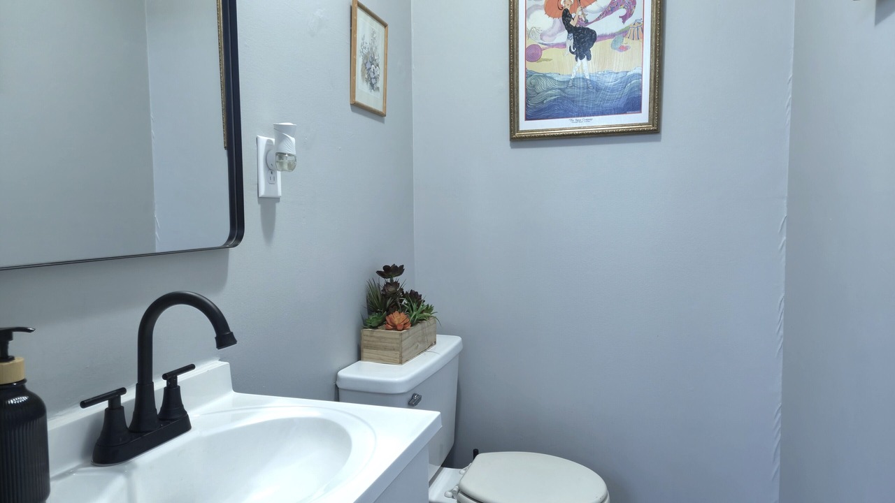 Photo of Bathroom in Dunnellon