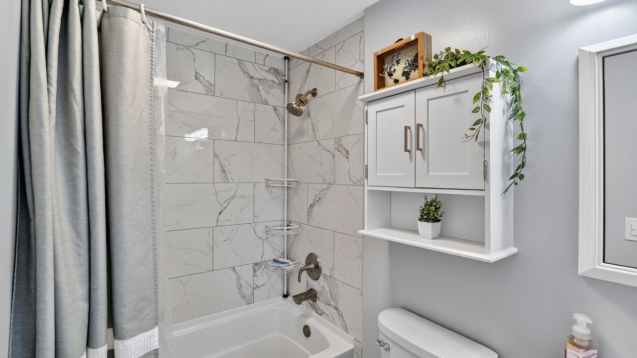 Photo of Bathroom in Kingswood