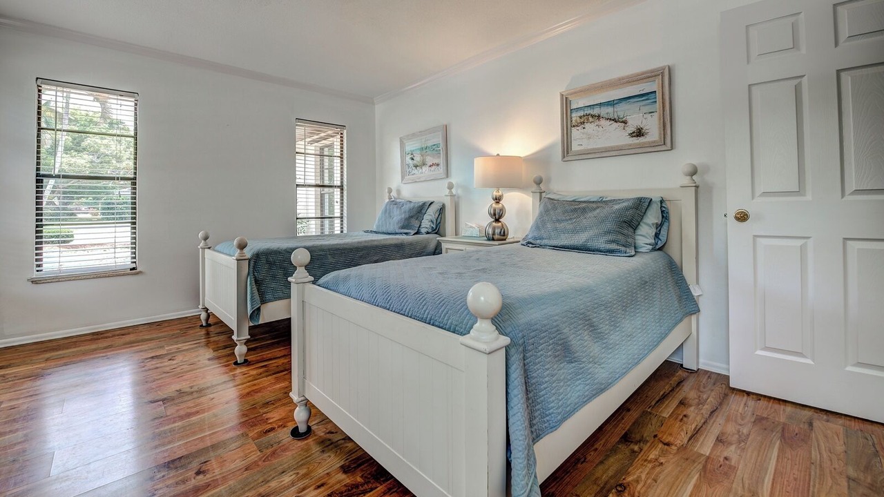 Photo of Bedroom in Venice Gardens