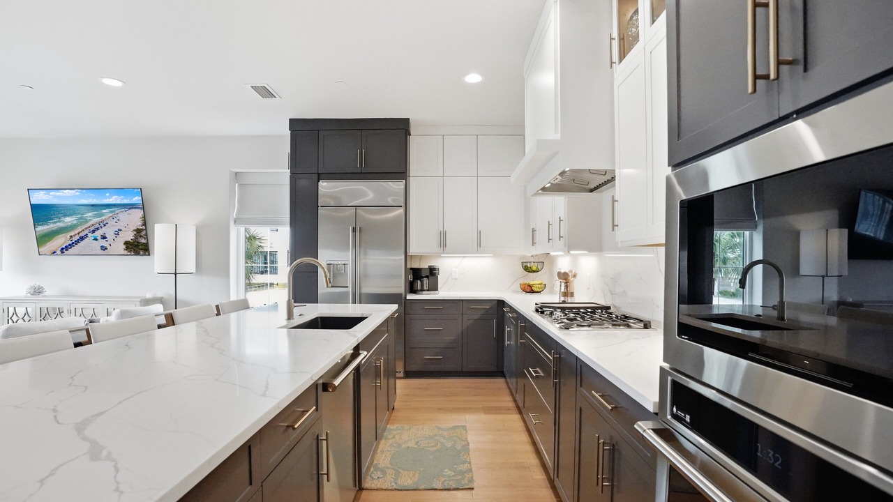 Photo of Kitchen in Laguna Beach