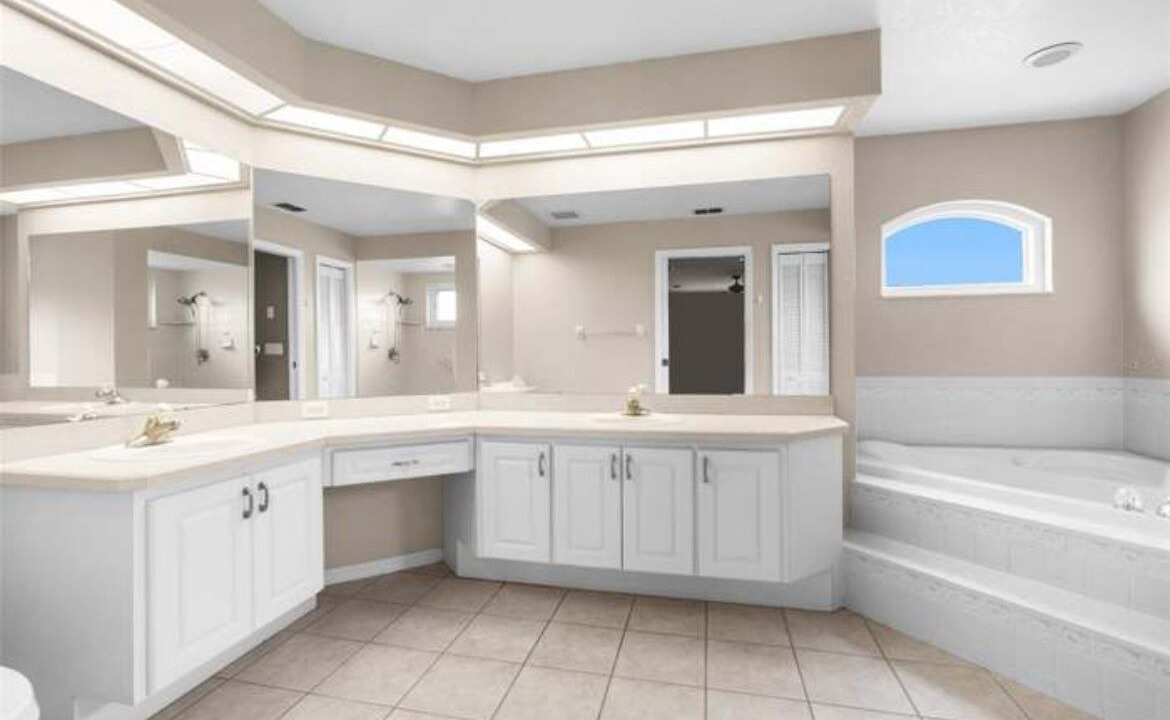 Photo of Bathroom in Spring Hill