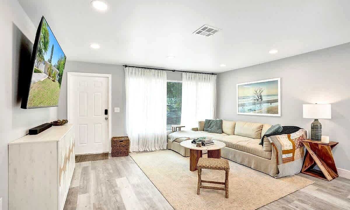 Photo of Bedroom in Pompano Beach