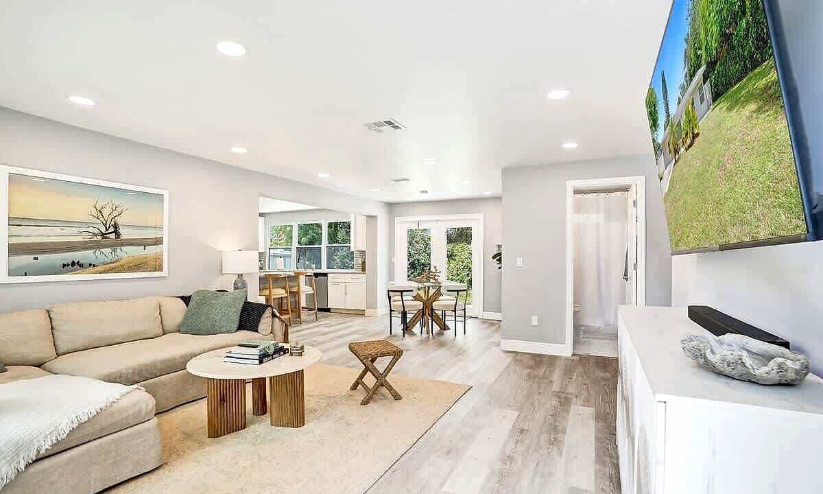 Photo of Bedroom in Pompano Beach