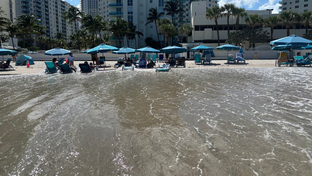 Photo of Others in Hollywood South Central Beach