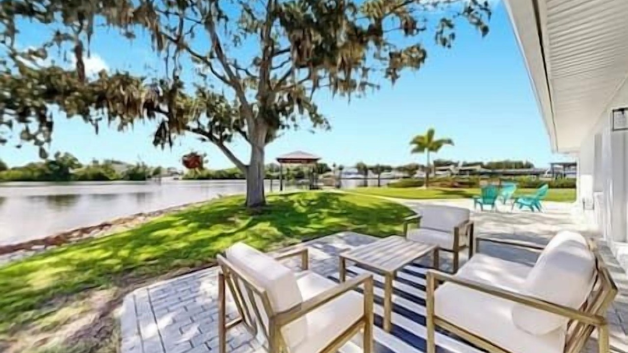 Photo of Patio Balcony in Tarpon Springs