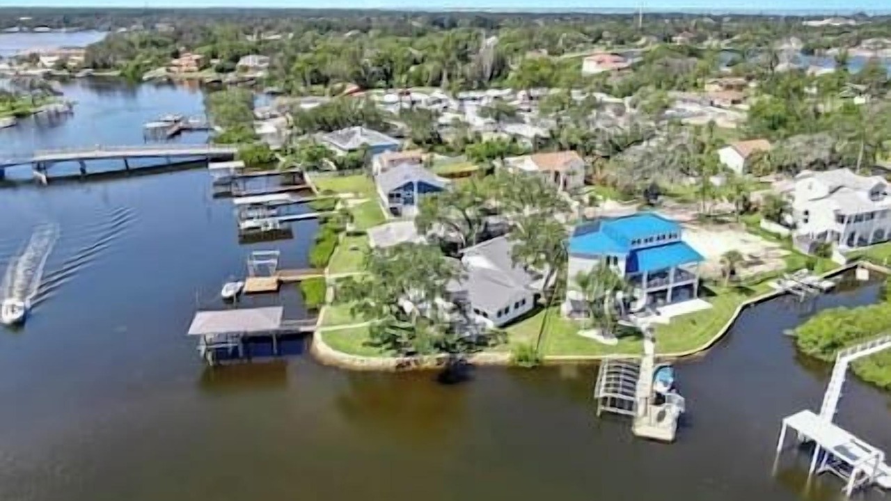 Photo of Outdoor in Tarpon Springs