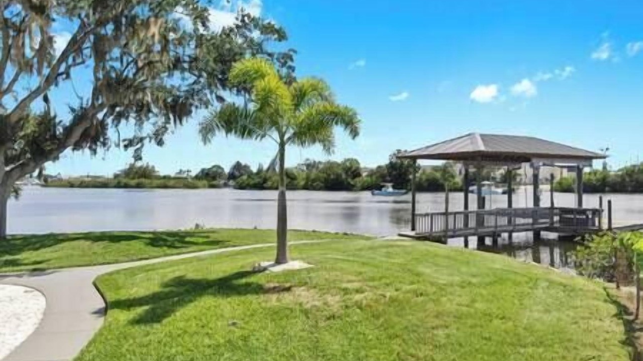 Photo of Outdoor in Tarpon Springs