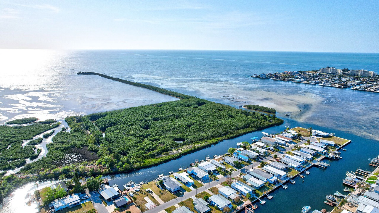 Photo of Outdoor in Signal Cove