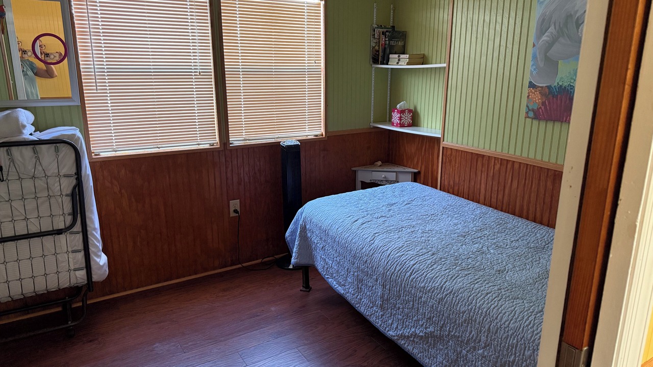 Photo of Bedroom in Signal Cove