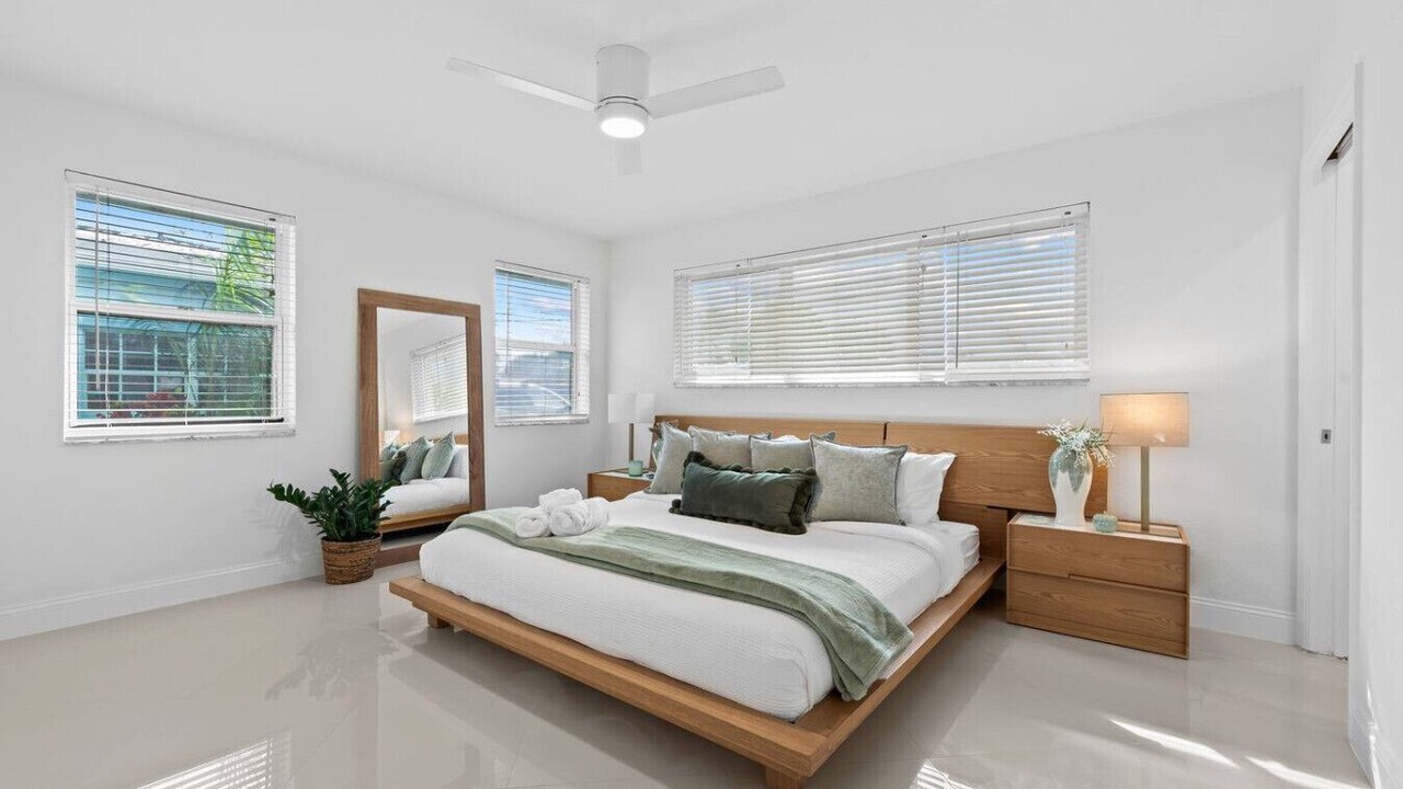 Photo of Bedroom in The Cove