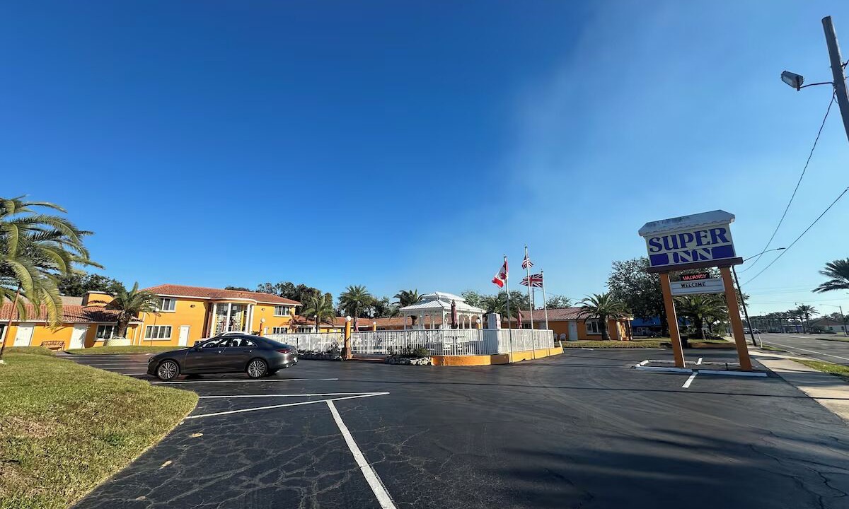 Photo of Outdoor in Bethune Grant