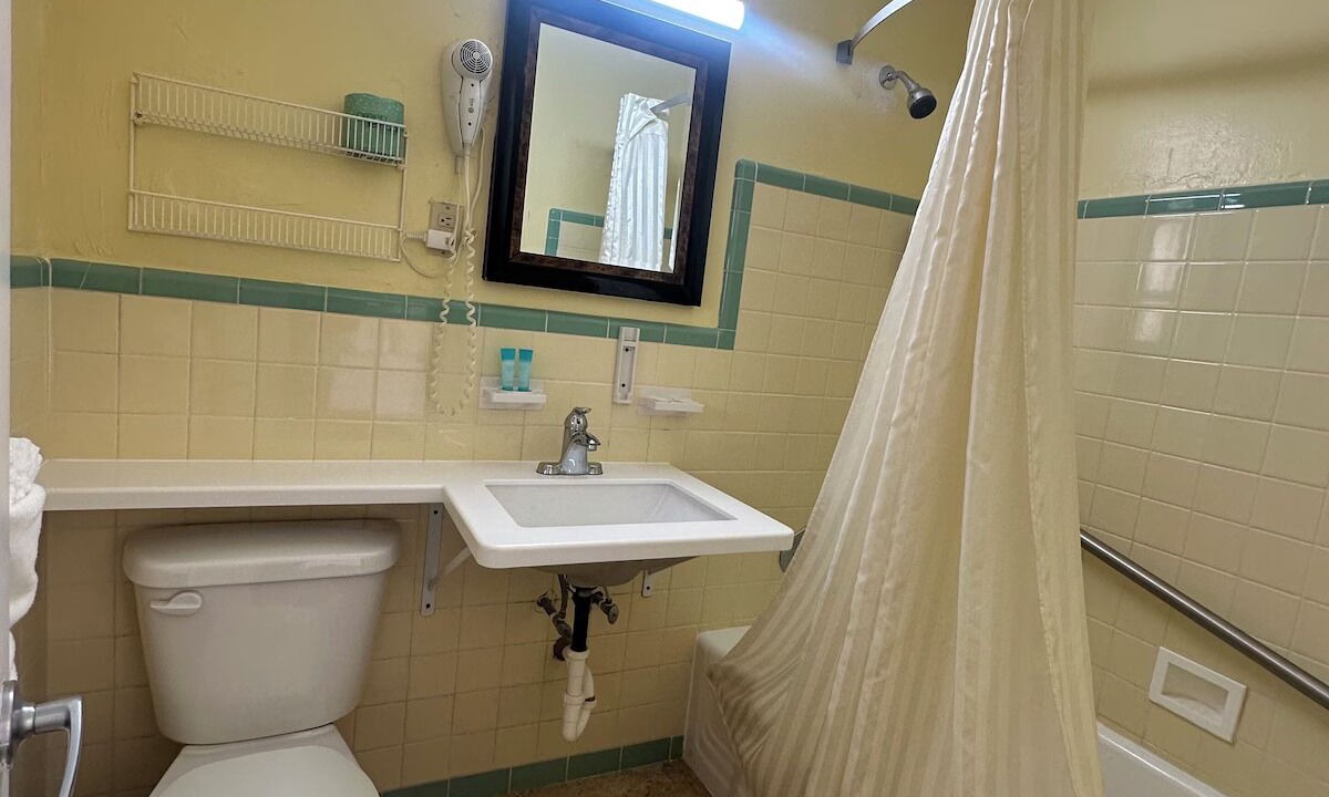 Photo of Bathroom in Daytona Beach