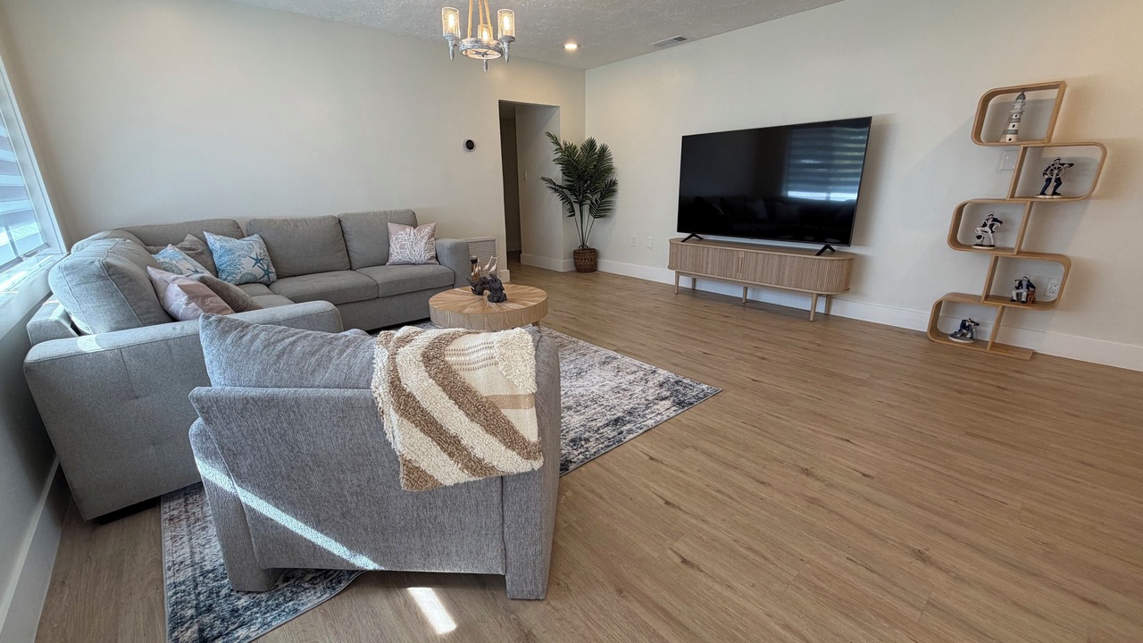 Photo of Livingroom in Riverview Estates
