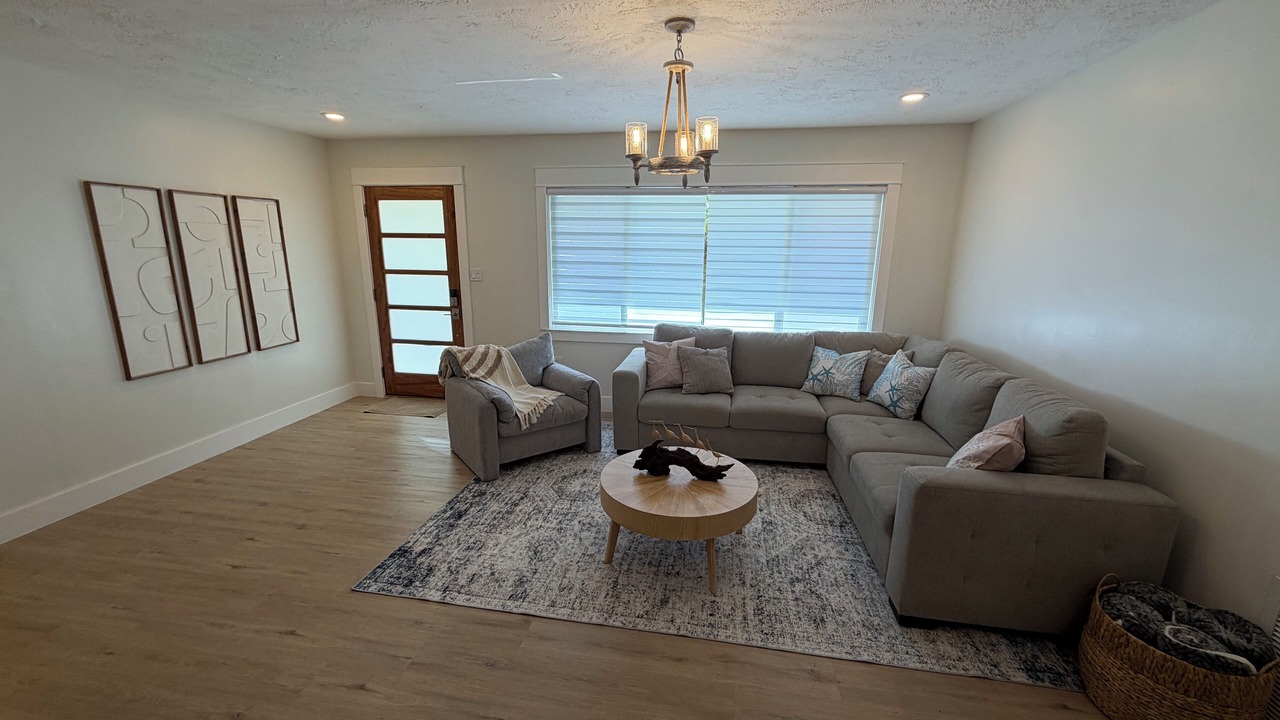 Photo of Livingroom in Riverview Estates