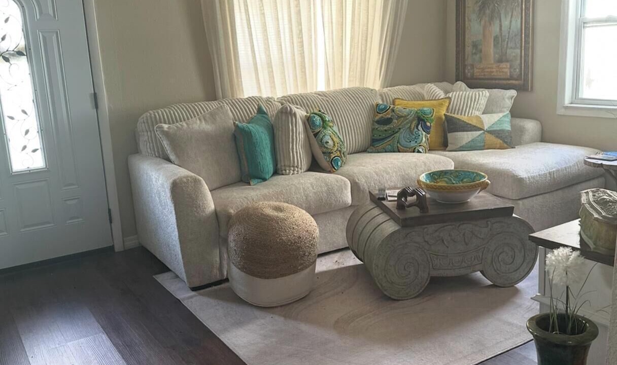Photo of Livingroom in Ridge Wood Heights