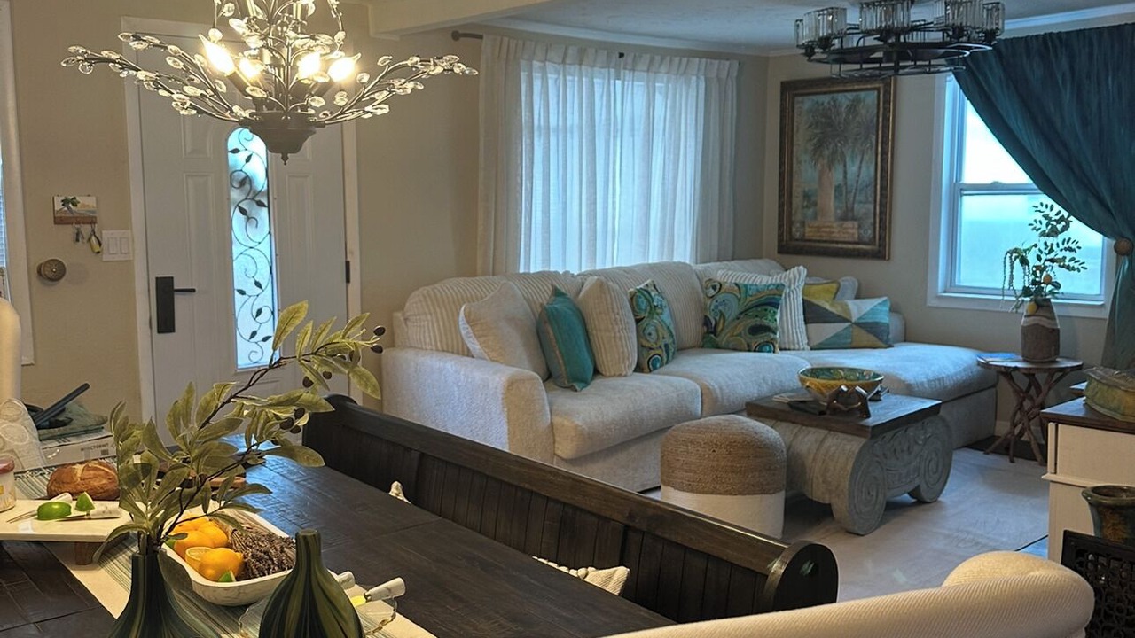 Photo of Livingroom in Ridge Wood Heights