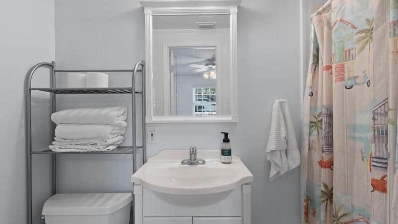 Photo of Bathroom in Steinhatchee