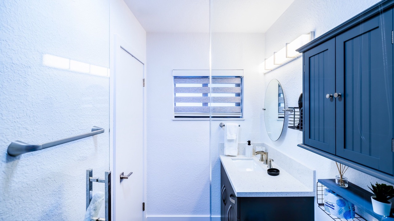 Photo of Bathroom in West Perrine