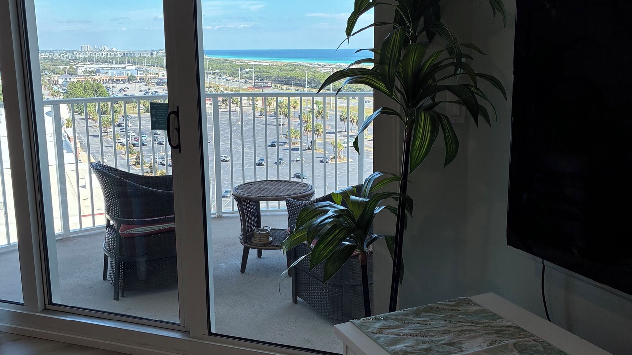 Photo of Livingroom in Destin