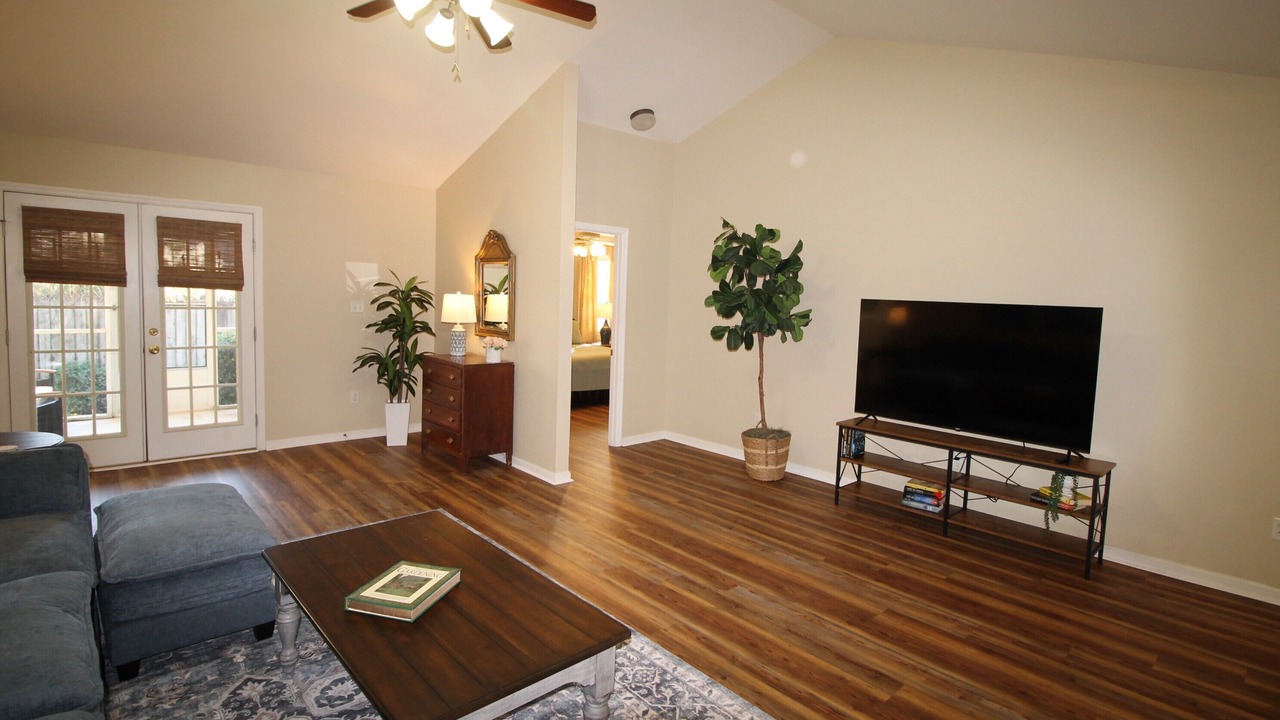 Photo of Bedroom in Valdosta