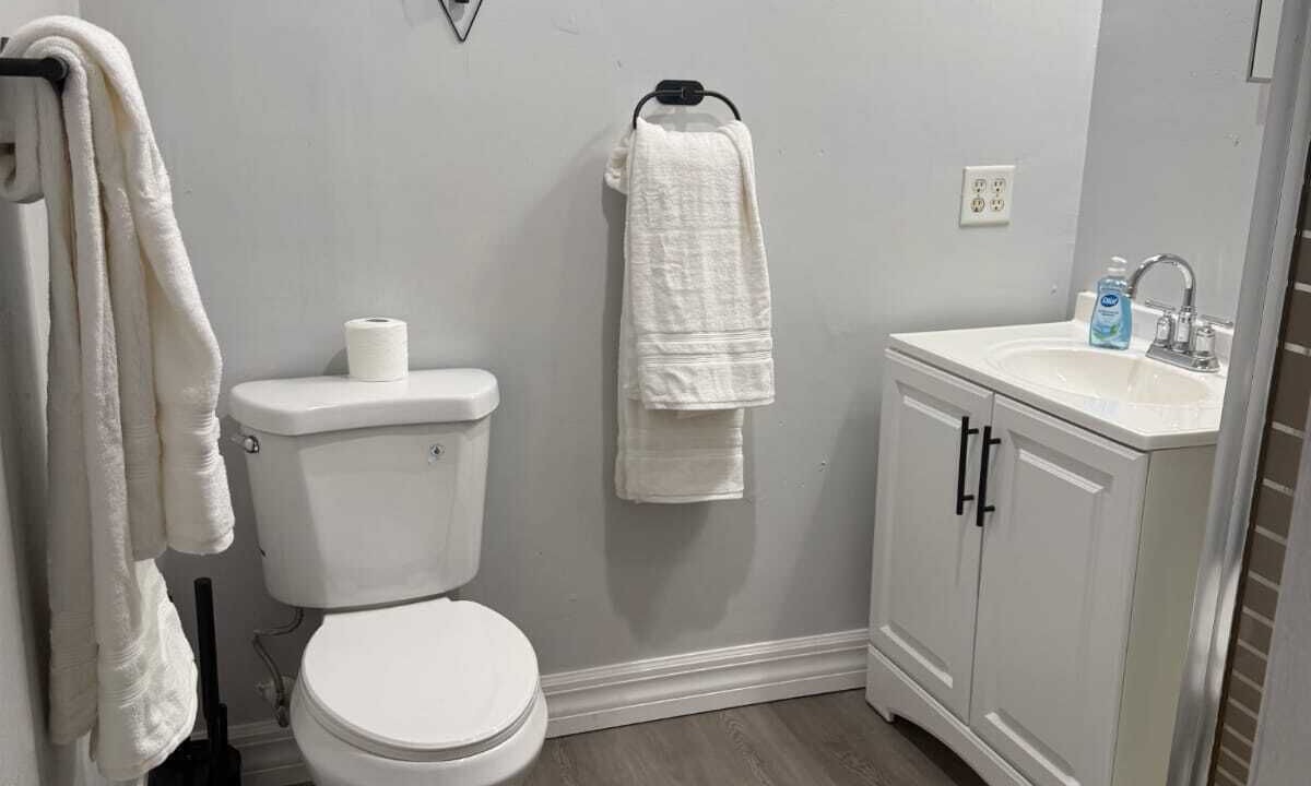 Photo of Bathroom in Charlotte Harbor