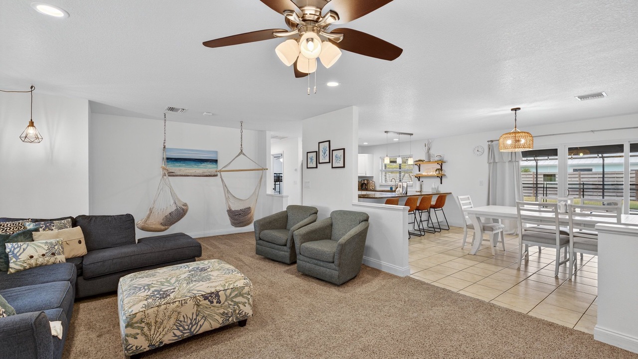 Photo of Livingroom in Bellevue Terrace
