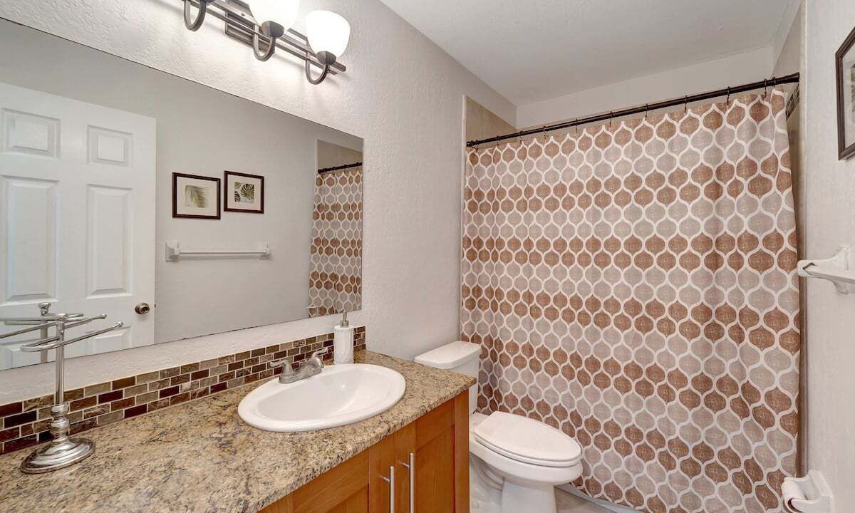 Photo of Bathroom in Sarasota Springs
