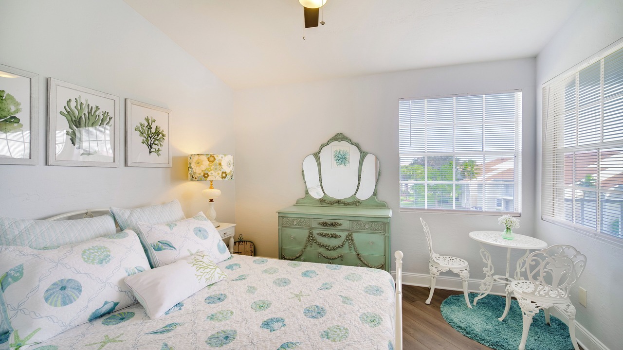 Photo of Bedroom in Ocean Side Village