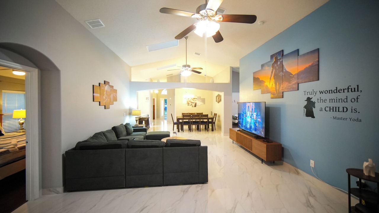 Photo of Livingroom in Windsor Palms