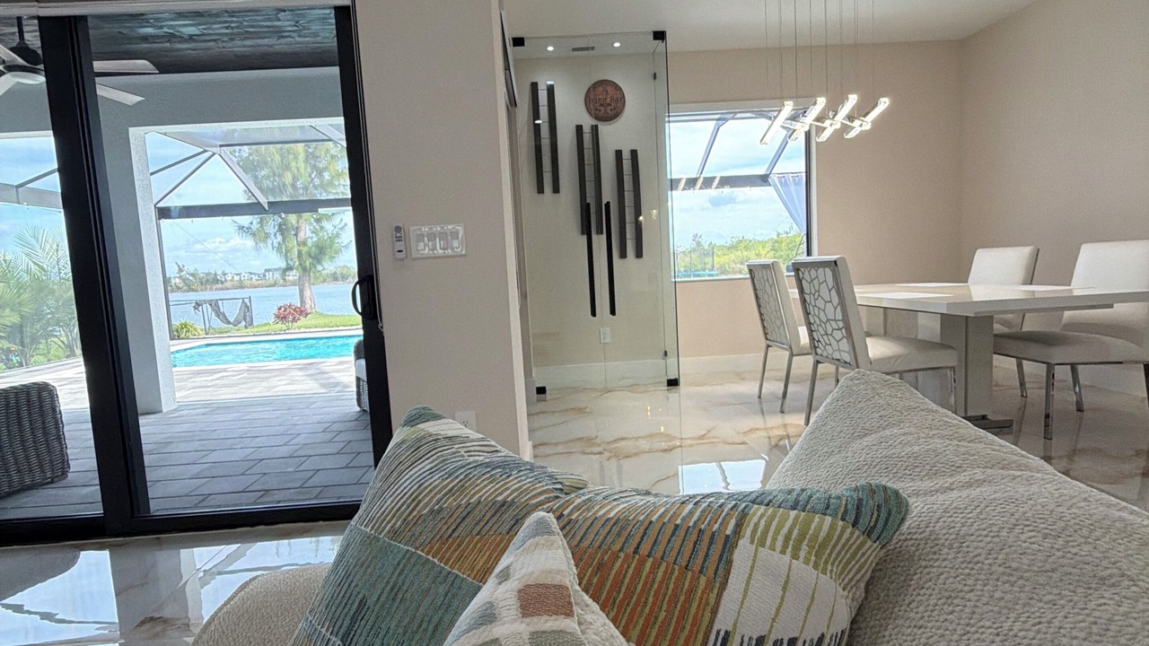 Photo of Livingroom in Mariner